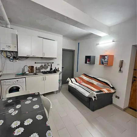 Apartment Super Cry - Stazione La Spezia